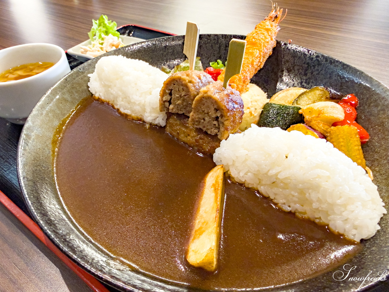 今金町ピリカスキー場｜札幌から車で約３時間。少し足を延ばしてでも、シーズン中に一度は訪れたい SNOW Freaks お気に入りの道南ローカルゲレンデ♪